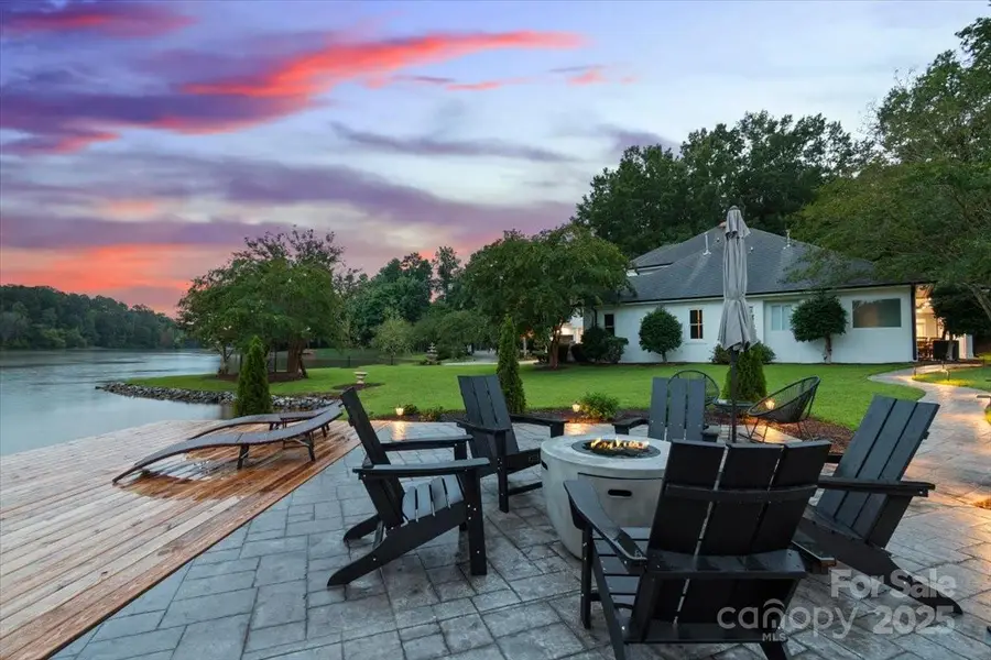 1337 Whispering Oaks Circle, Matthews, NC 28104 - Image #3