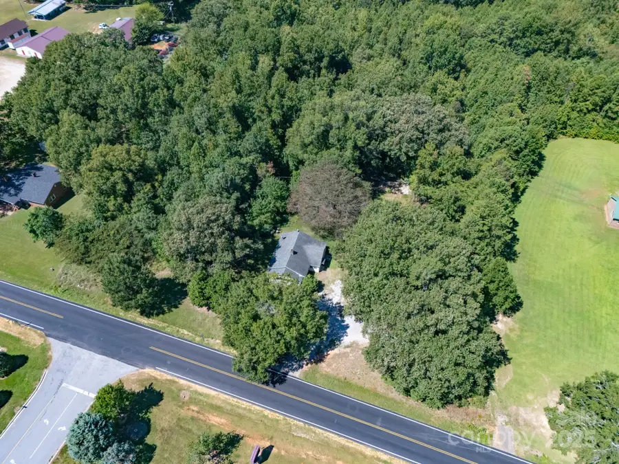 1933 N Rocky River Road, Lancaster, SC 29720 - Image #2