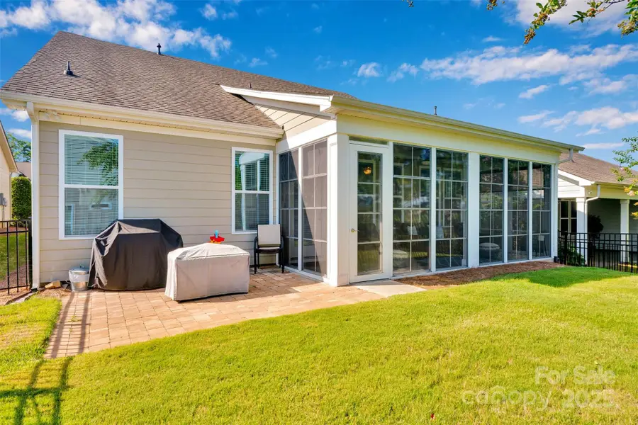 8206 Festival Way, Charlotte, NC 28215 - Image #3