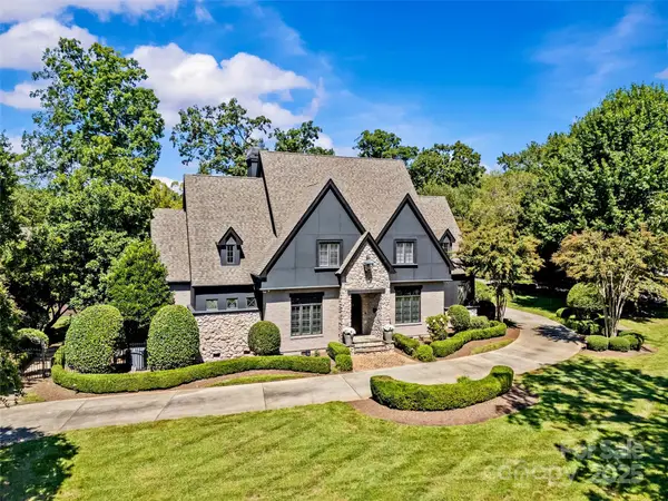 2130 Ferncliff Road, Charlotte, NC 28211