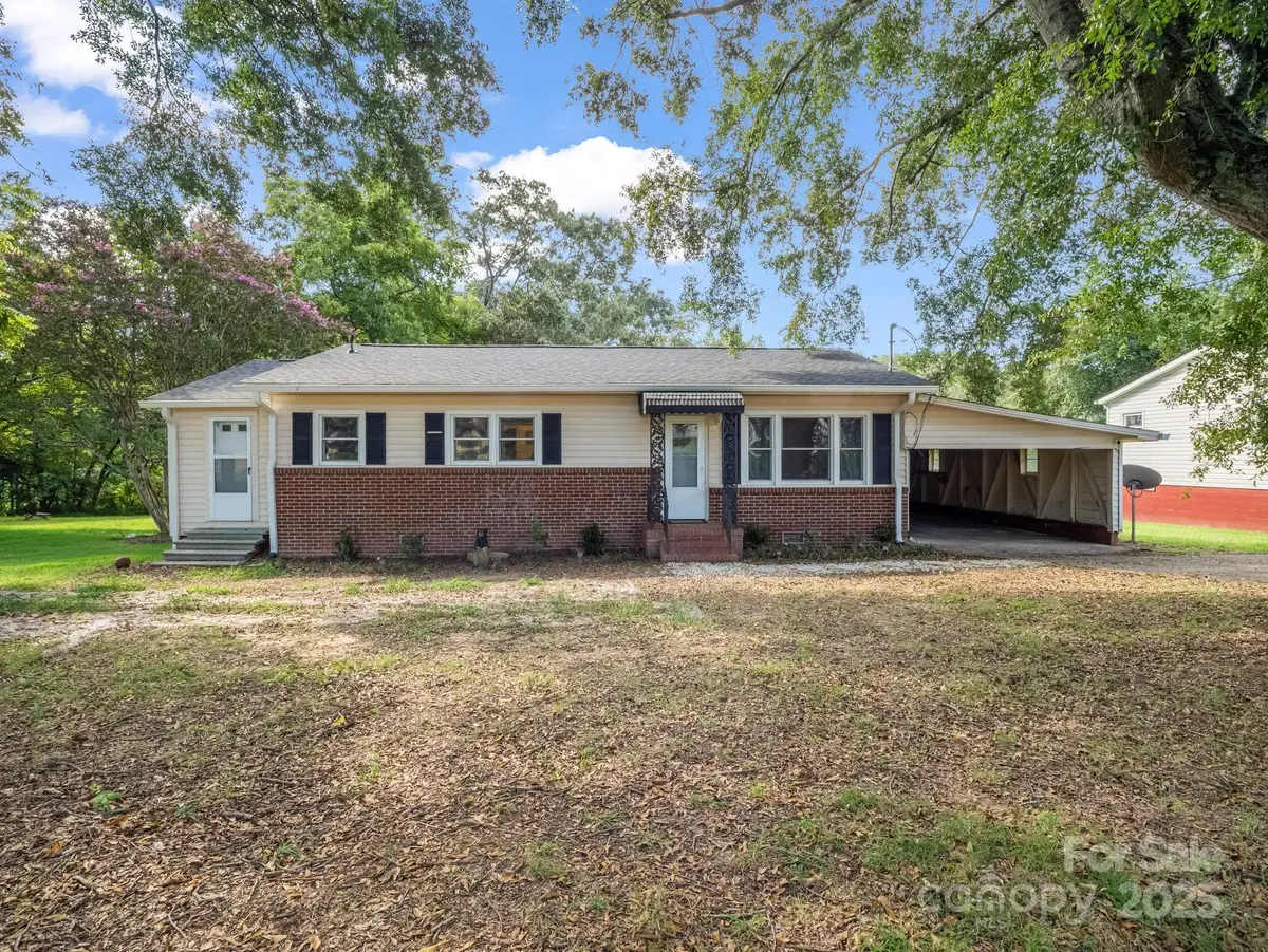 183 Hollywood Street, Forest City, NC 28043 - Image #1