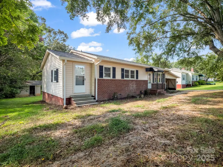 183 Hollywood Street, Forest City, NC 28043 - Image #3