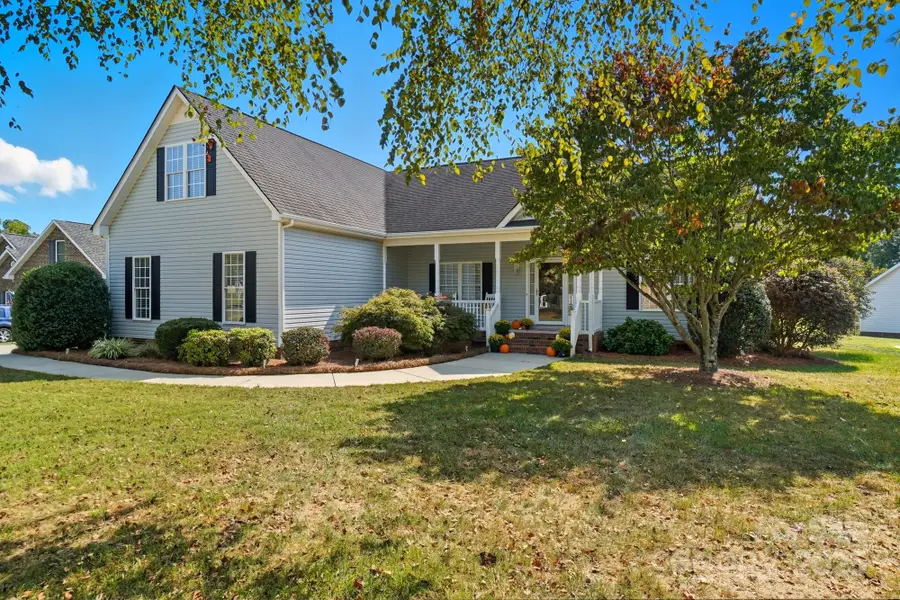 839 Meadow Drive, Oakboro, NC 28129 - Image #3