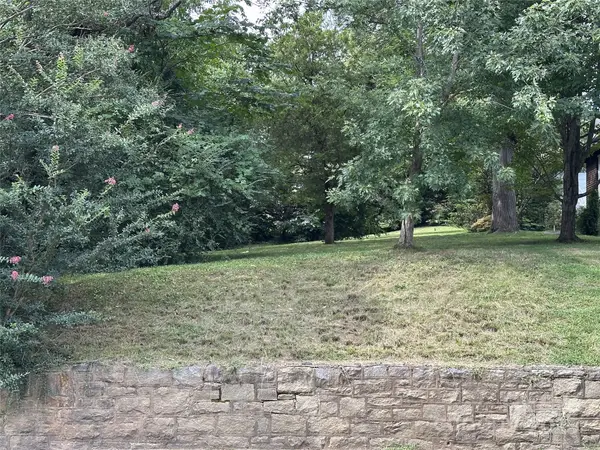 61 Maney Avenue, Asheville, NC 28804