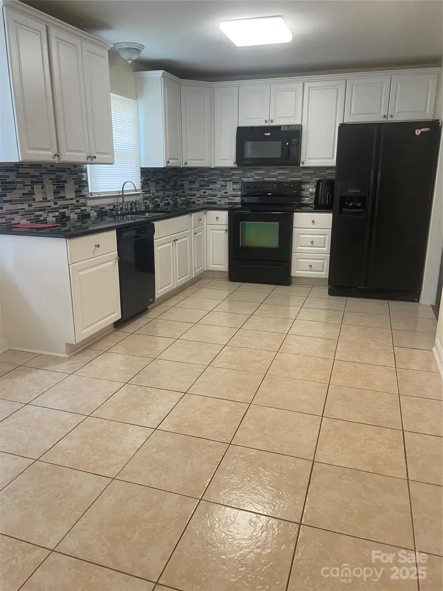 912 Hallmark Drive, Gastonia, NC 28052 - #3