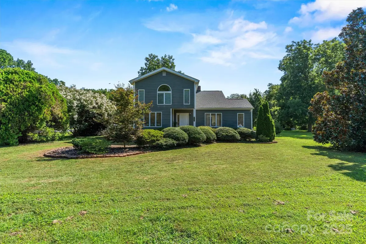 1107 South Point Road, Belmont, NC 28012 - Image #1