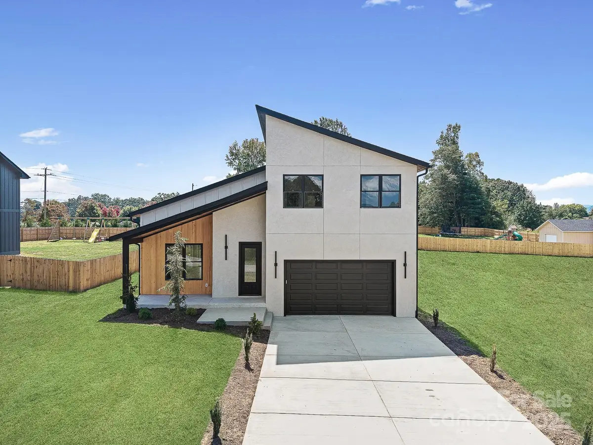 760 New Hope Road, Flat Rock, NC 28731 - Image #1