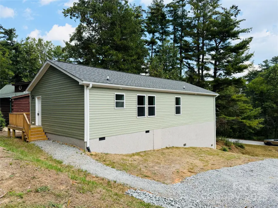 509 Bonner Street, Hendersonville, NC 28739 - Image #3