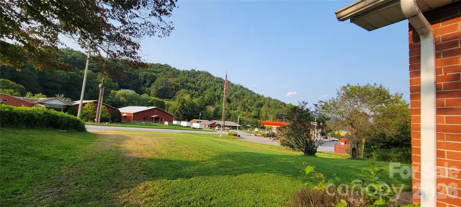 3201 Dellwood Road, Waynesville, NC 28786 - Image #3
