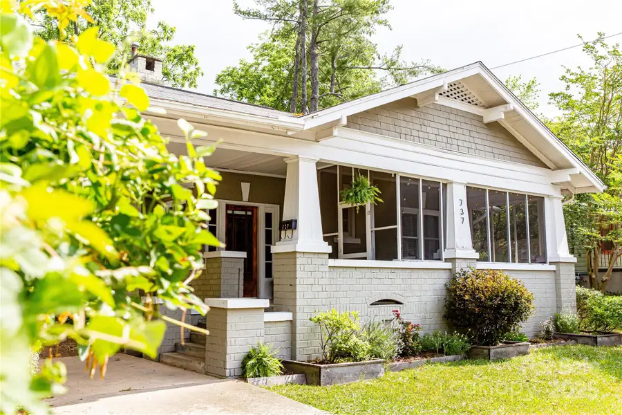 737 Florida Avenue, Hendersonville, NC 28739 - Image #2