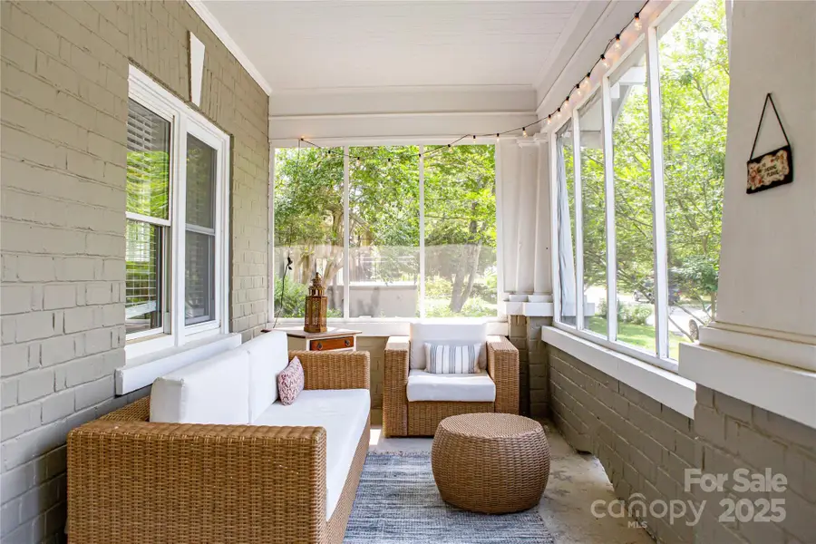 737 Florida Avenue, Hendersonville, NC 28739 - Image #3