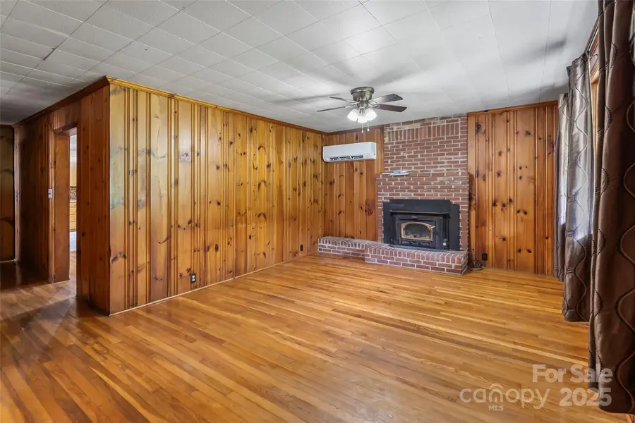 194 Virginia Drive, Marion, NC 28752 - Image #3