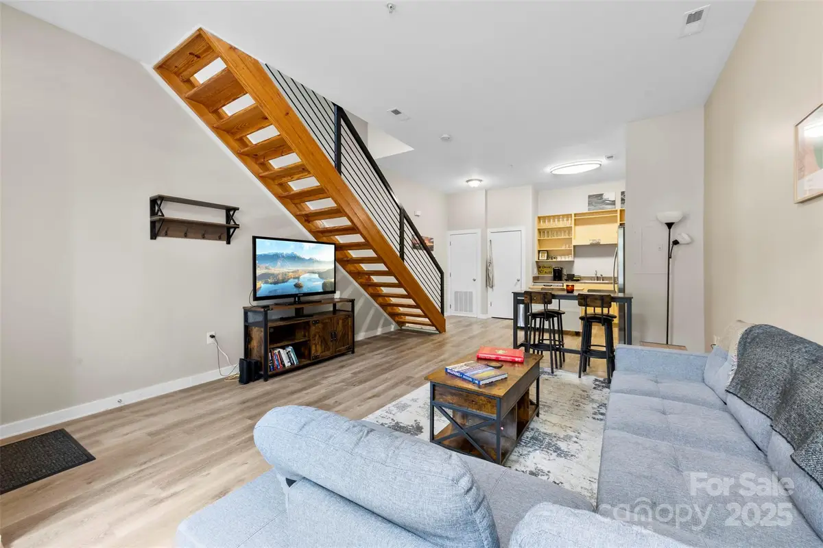 3239 Wesley Avenue, Charlotte, NC 28205 - Image #1