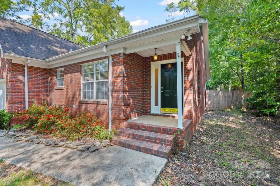 15901 Lawyers Road, Matthews, NC 28104 - Image #3