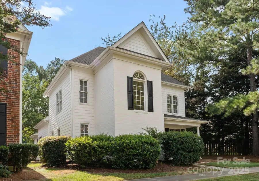 20237 Harroway Drive, Cornelius, NC 28031 - Image #2