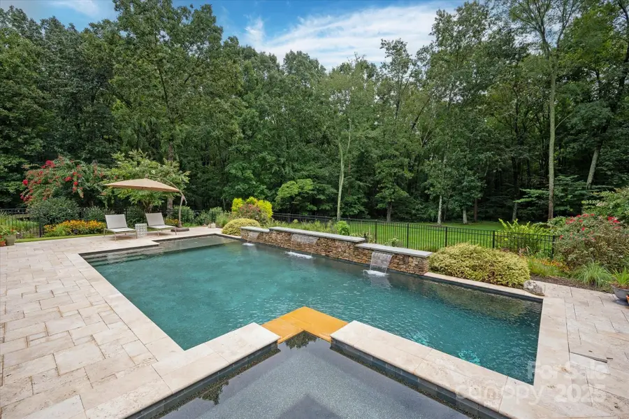 9723 Sedgefield Drive, Waxhaw, NC 28173 - Image #3