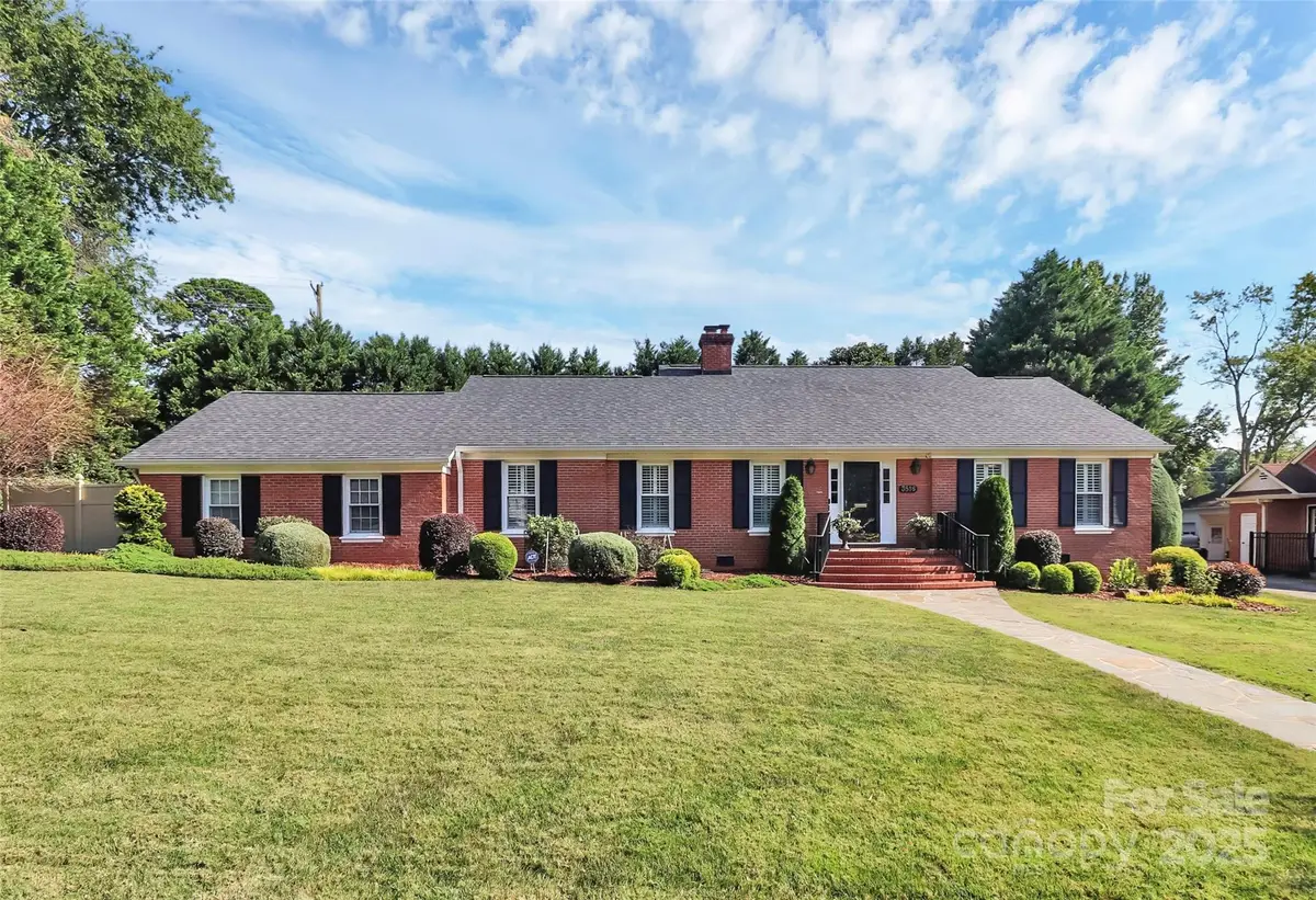 3816 Table Rock Road, Charlotte, NC 28226 - Image #1