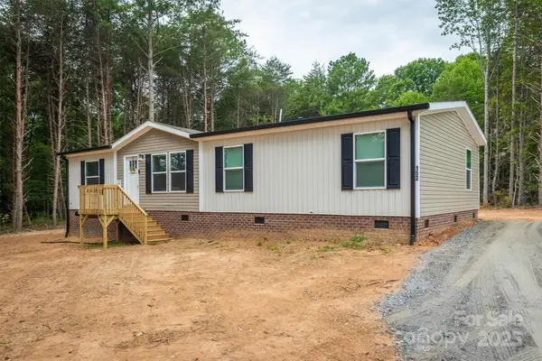 152 Patchwork Drive, Statesville, NC 28677