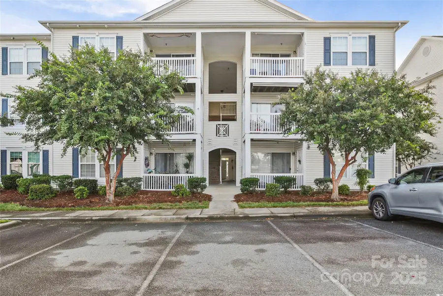 3845 Carl Parmer Drive, Harrisburg, NC 28075 - Image #2