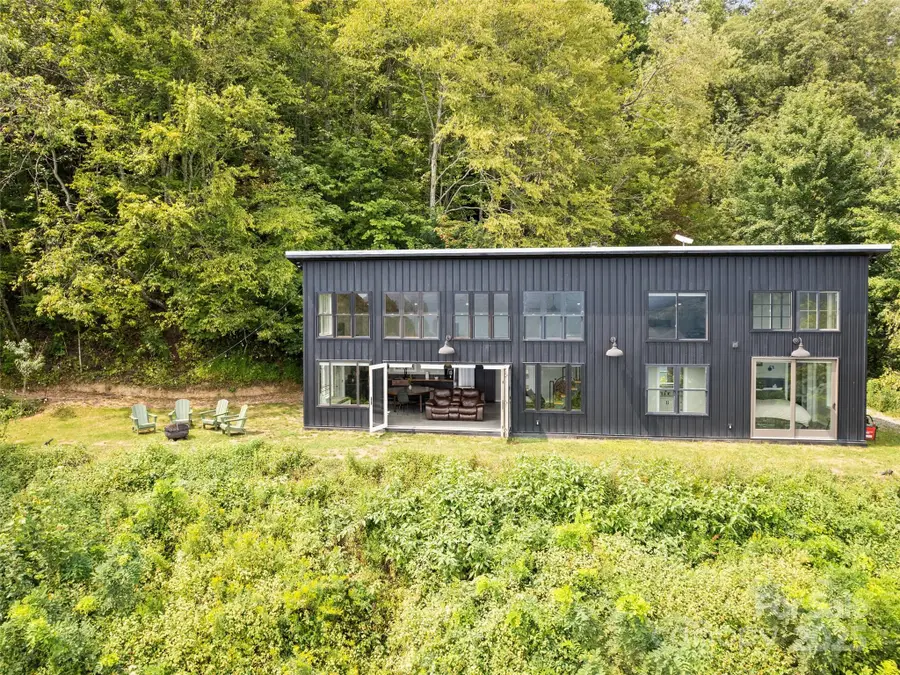 1225 Clark Road, Clyde, NC 28721 - #2