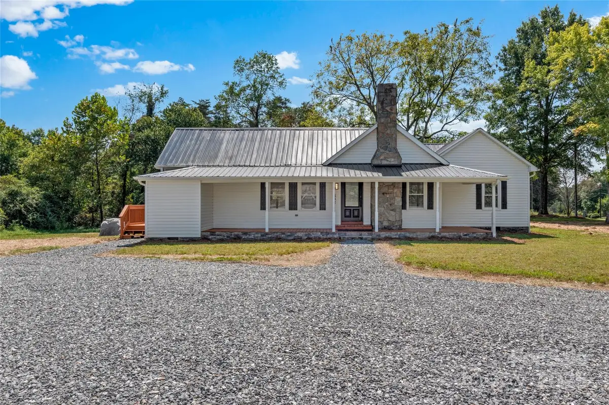 1332 Union Cross Church Road, Yadkinville, NC 27055 - Image #1