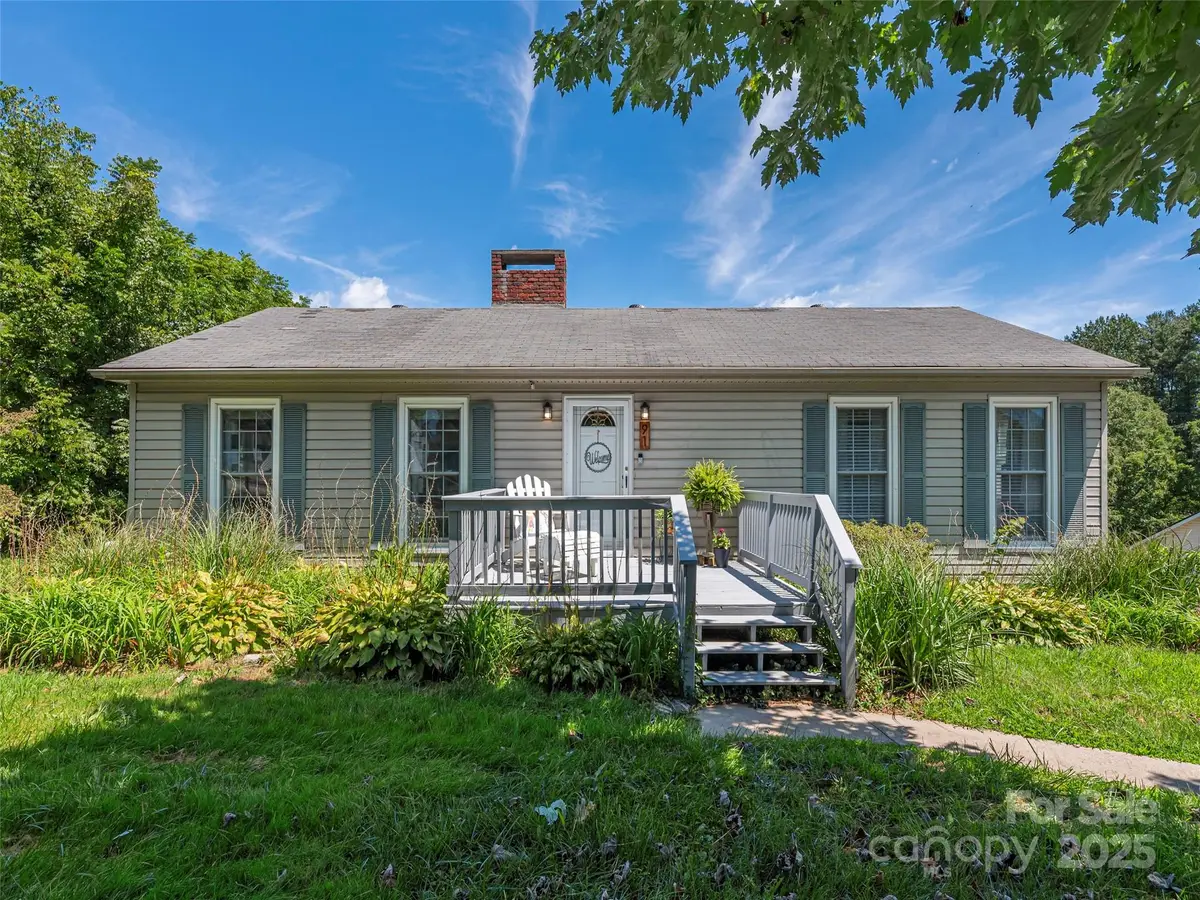 91 Star Ridge Road, Canton, NC 28716 - Image #1