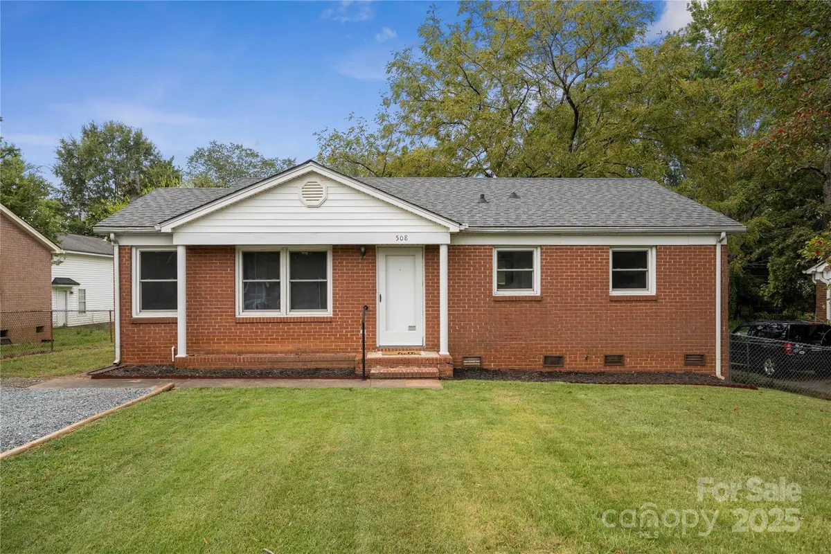 508 E John Street, Matthews, NC 28105 - Image #1