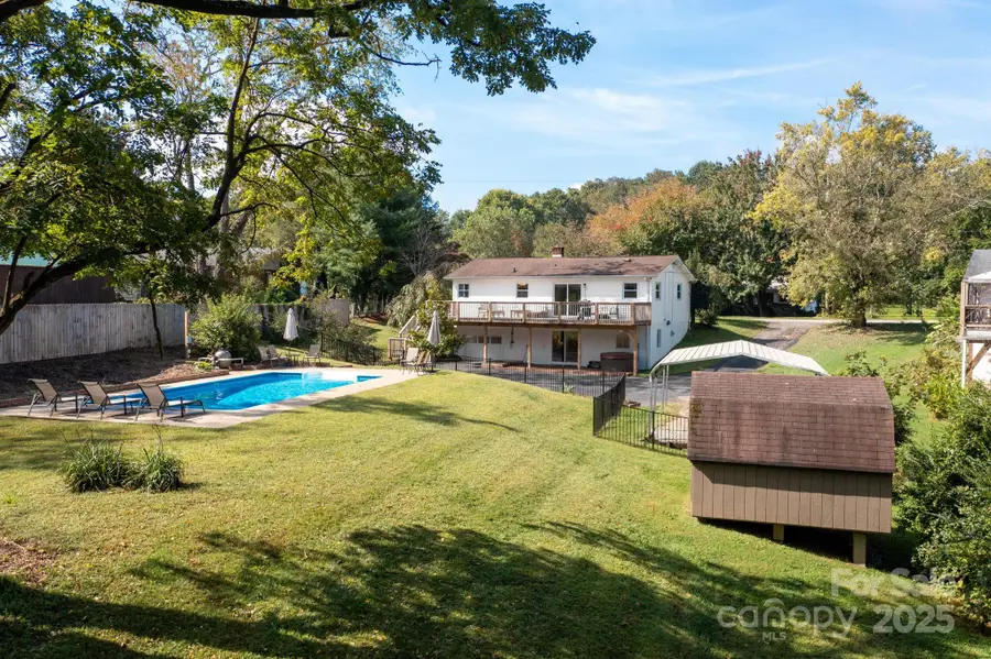 65 Rash Road, Asheville, NC 28806 - Image #3