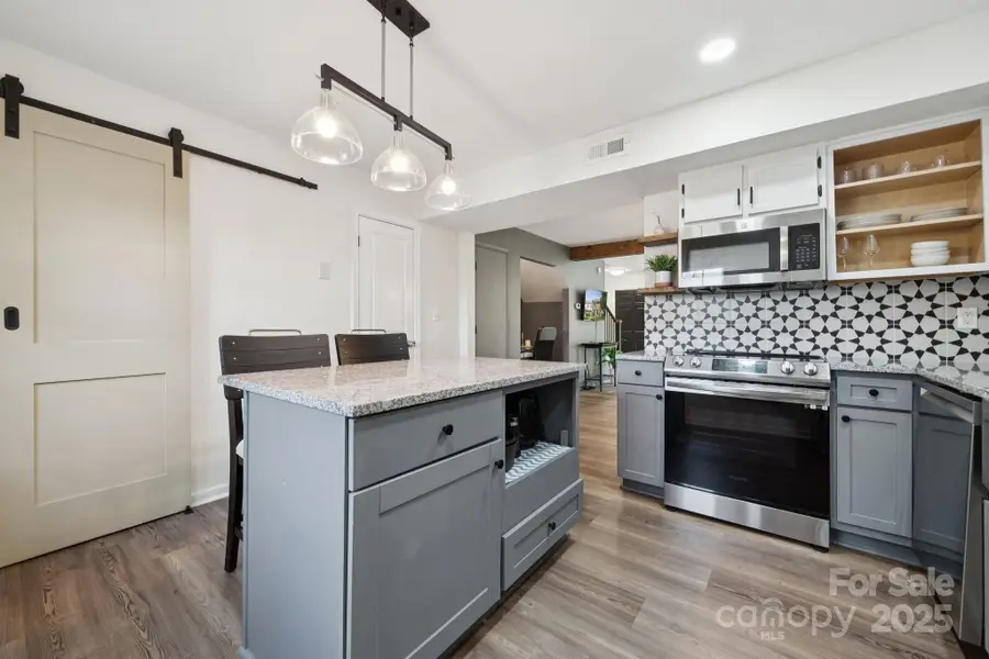 8838 Hunter Ridge Drive, Charlotte, NC 28226 - Image #2