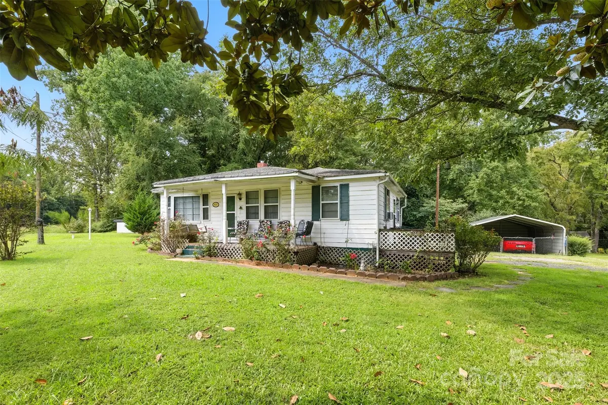 9924 Garrison Road, Charlotte, NC 28278 - Image #1