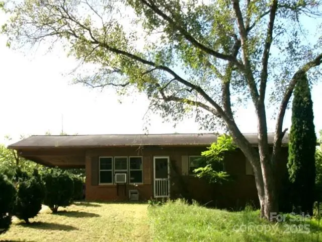 809 Pitts Street, Morganton, NC 28655 - #1