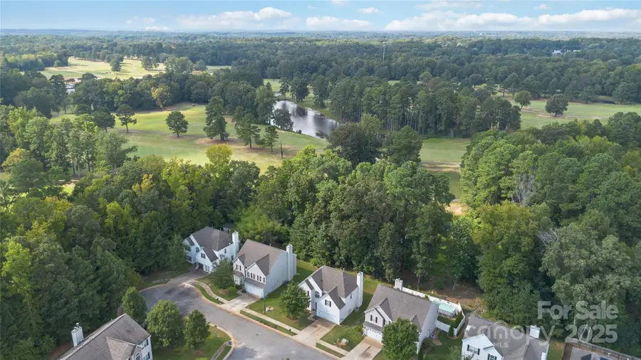 3015 Hendricks Chapel Lane, Charlotte, NC 28216 - Image #2