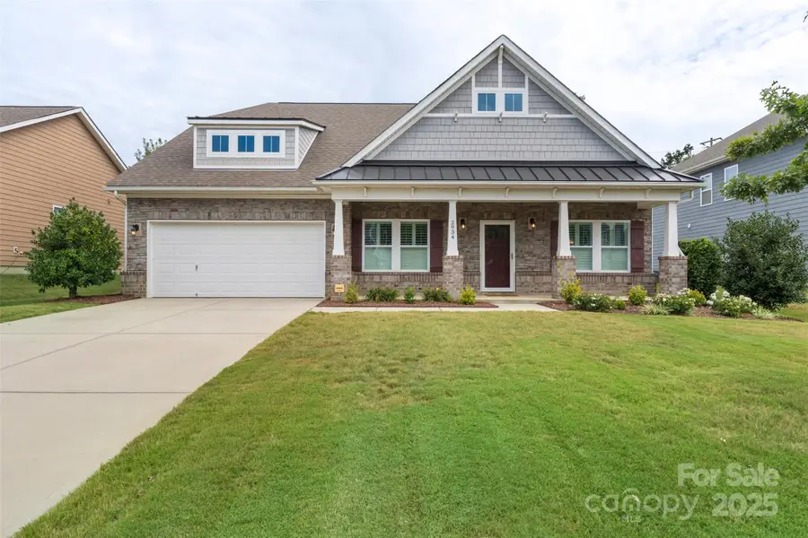 2934 Hiddenbrook Way, Fort Mill, SC 29707 - Image #3