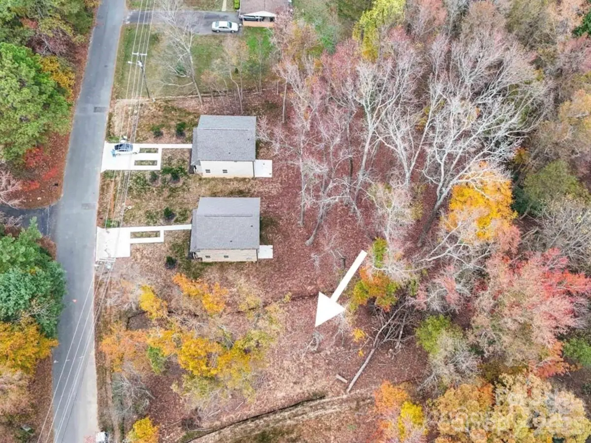 4719 Whispering Oaks Drive, Charlotte, NC 28213 - Image #1