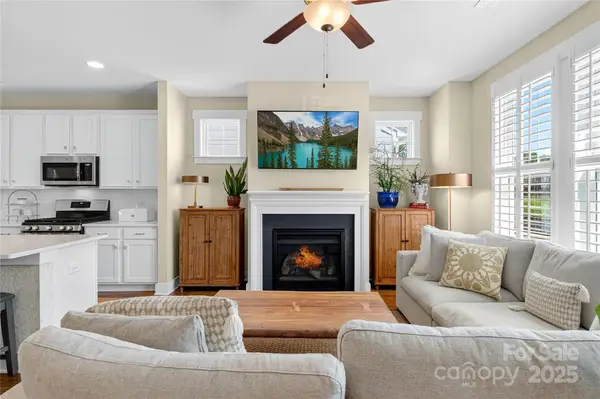 530 Amalfi Drive, Davidson, NC 28036