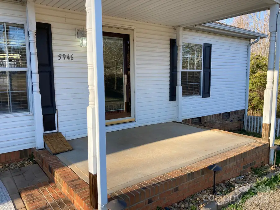 5946 E Nc 150 Highway, Denver, NC 28037 - Image #3