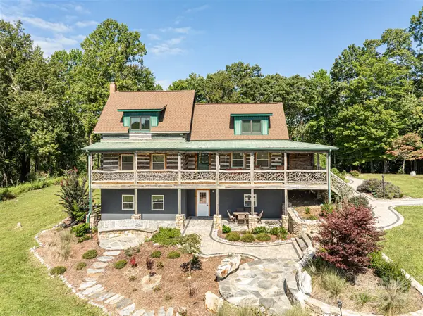 185 Starview Lane, Hendersonville, NC 28739