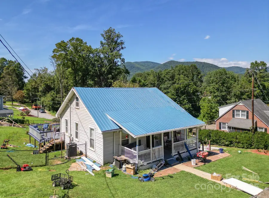 114 Walnut Street, Marion, NC 28752 - Image #2