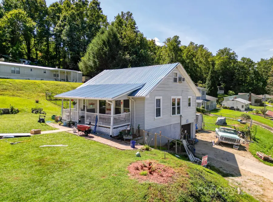 114 Walnut Street, Marion, NC 28752 - Image #3