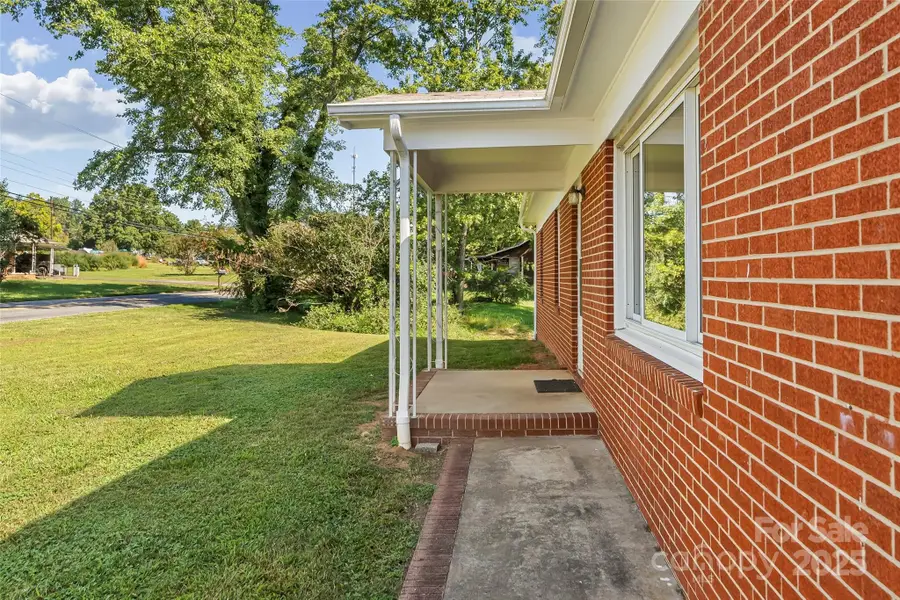 309 Salem Road, Morganton, NC 28655 - Image #3