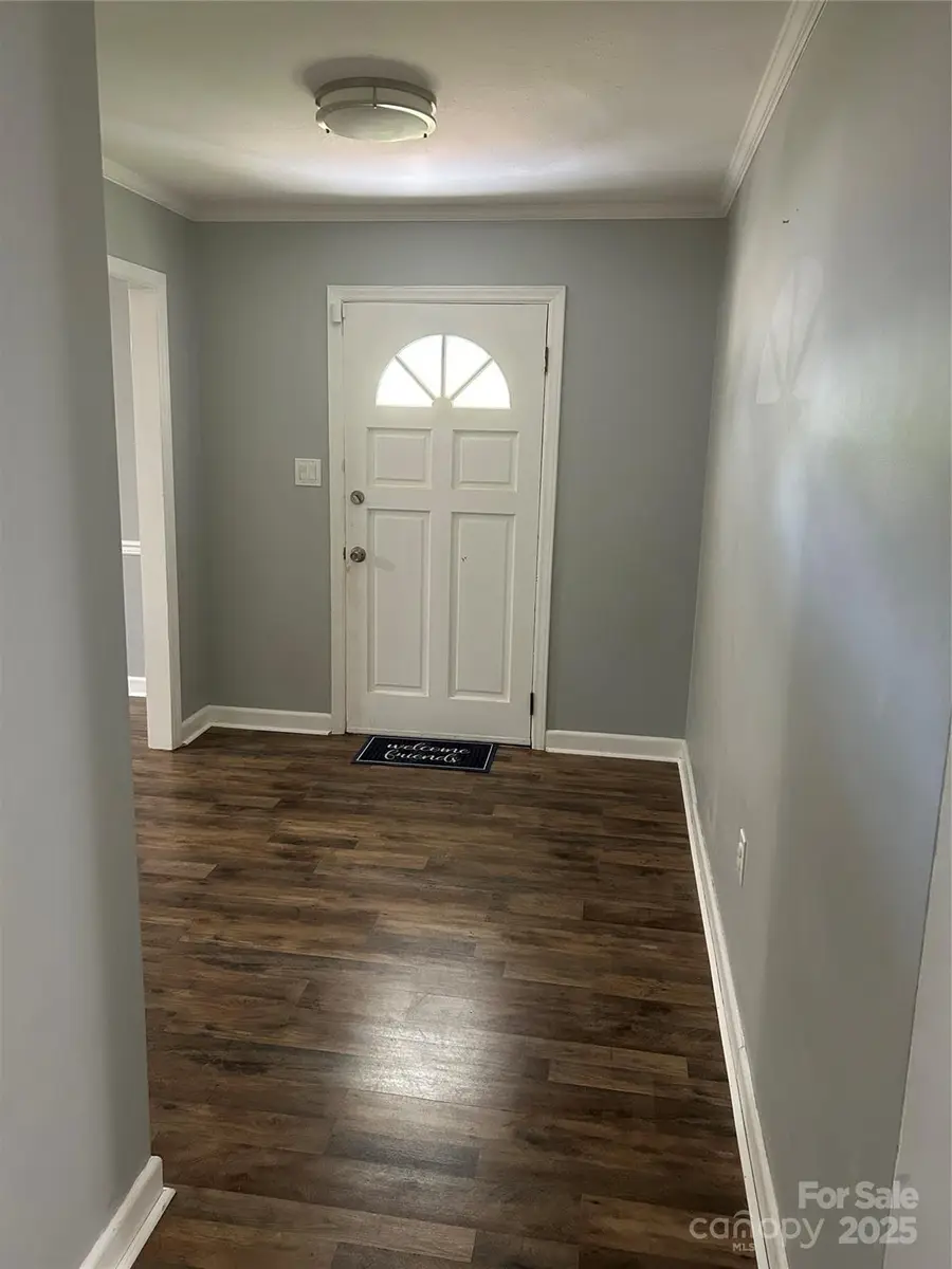 535 N Carolina Avenue, Statesville, NC 28677 - Image #3