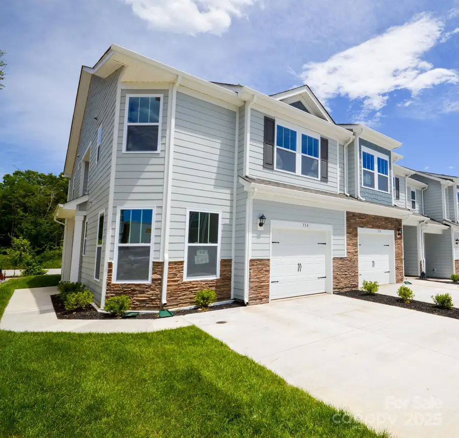 364 Creekview Road, Hendersonville, NC 28792 - Image #3