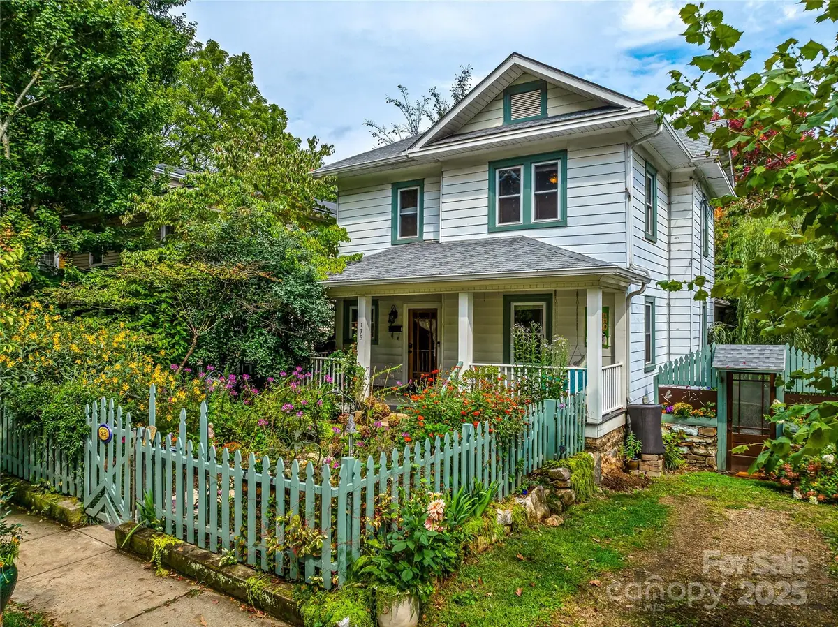 138 S French Broad Avenue, Asheville, NC 28801 - Image #1