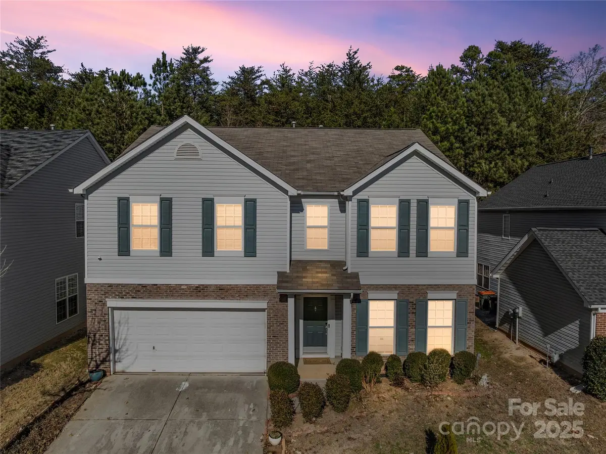 16035 Long Talon Way, Charlotte, NC 28278 - Image #1