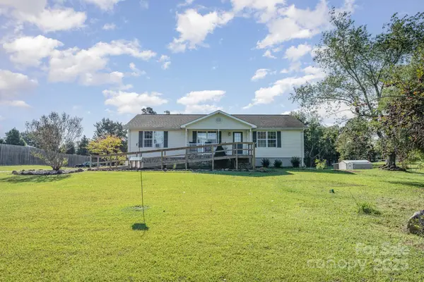 210 Mazeppa Road, Mooresville, NC 28115