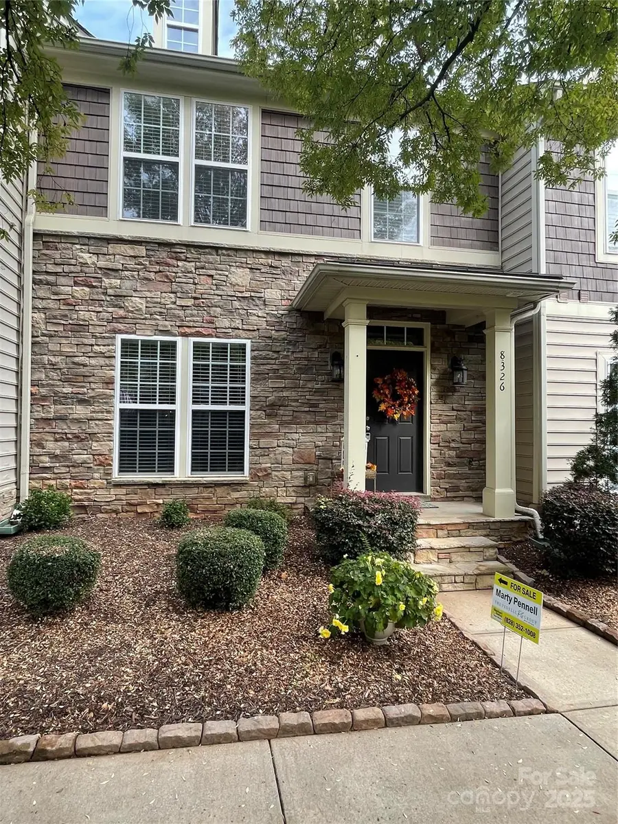 8326 Viewpoint Lane #802, Cornelius, NC 28031 - Image #3
