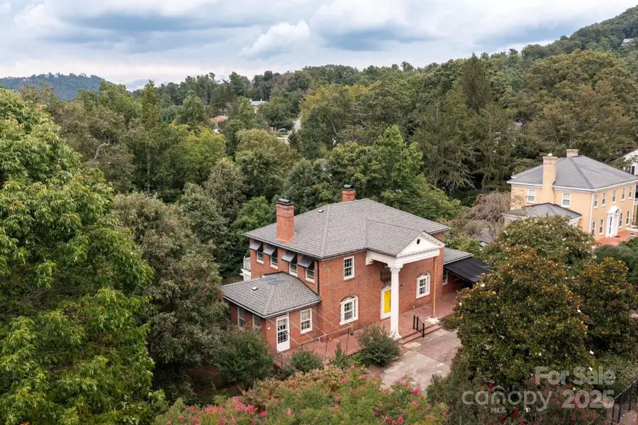 9 Griffing Boulevard, Asheville, NC 28804 - Image #2