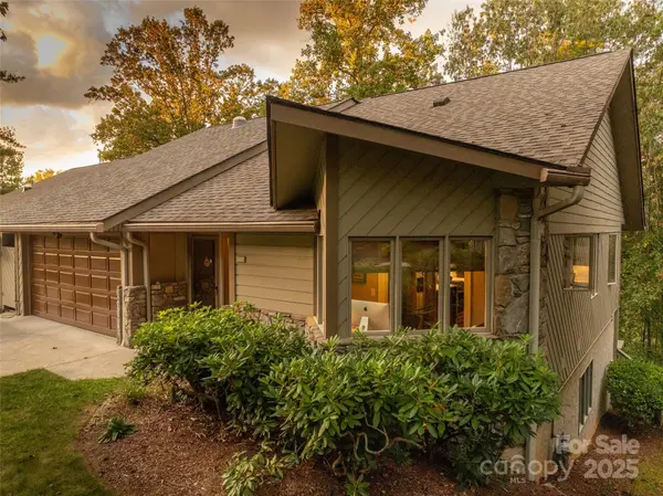 1302 Timber Trail, Asheville, NC 28804
