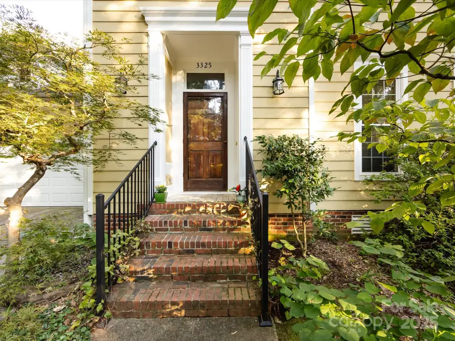 3325 Selwyn Farms Lane, Charlotte, NC 28209 - Image #3