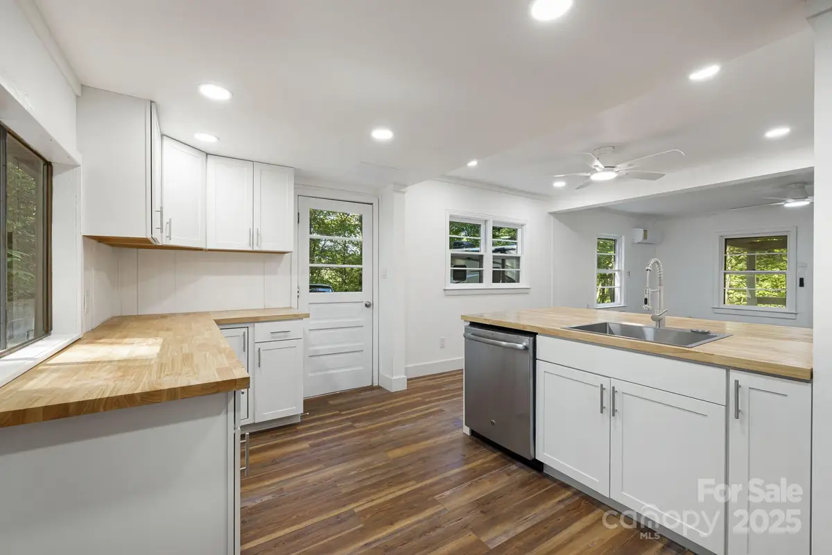 111 Rose Creek Road, Franklin, NC 28734 - Image #1